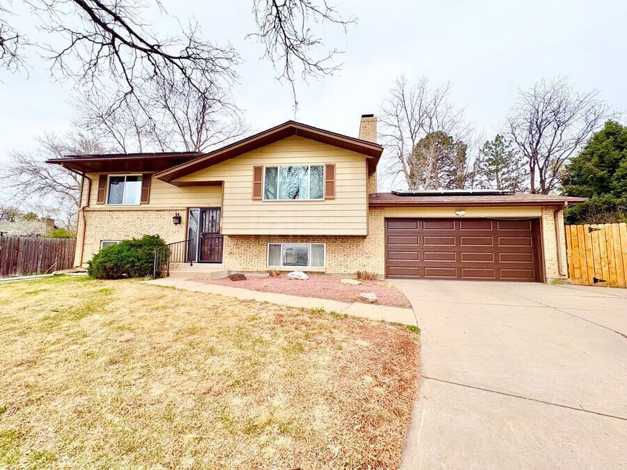 Photo - 650 S Oswego St-