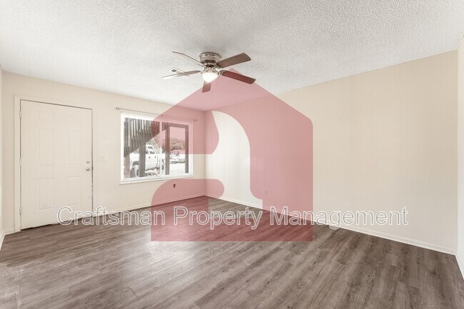 Foto del edificio - 411 S Cleveland St