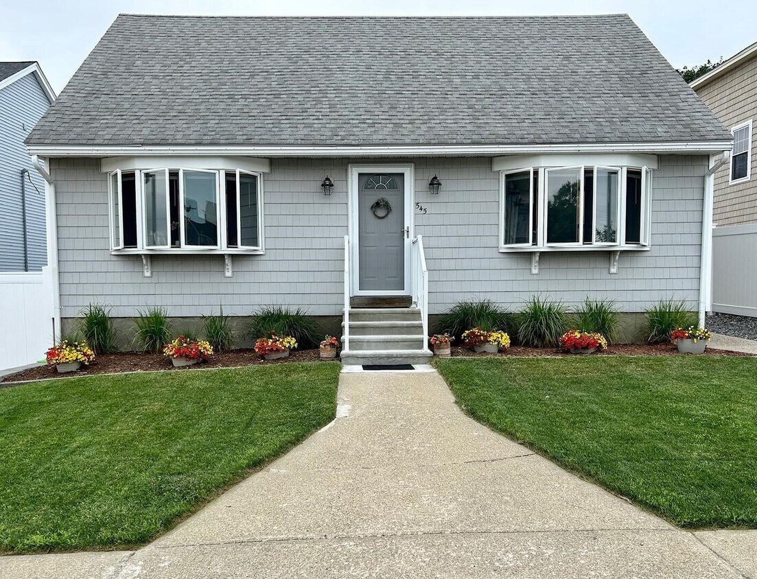 Foto principal - 545 Hudson St
