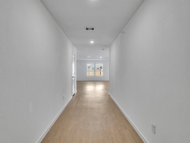 Building Photo - 12406 Lady Slipper Rd