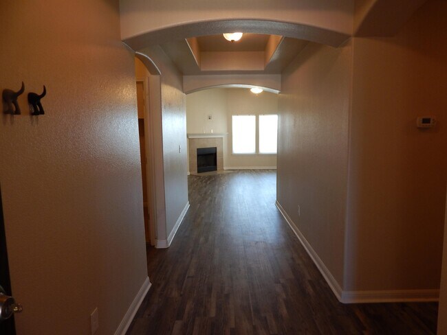 Building Photo - 2512 Camp Cooper Dr