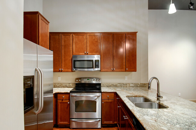 Kitchen - 1201 Canal St