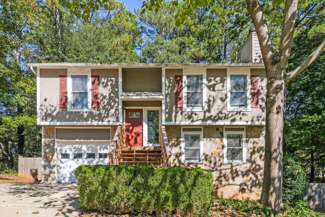 Building Photo - 2400 Boone Pl