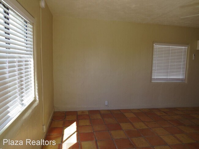 Building Photo - 73151 Adobe Cir