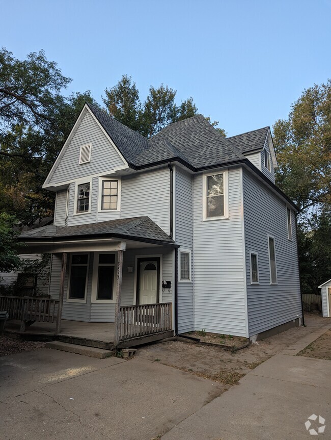 Building Photo - 3627 Jackson St