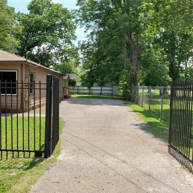 Foto del edificio - 7609 Shotwell St
