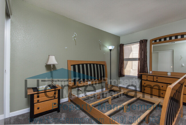 Building Photo - 774 Callecita Aquilla Sur