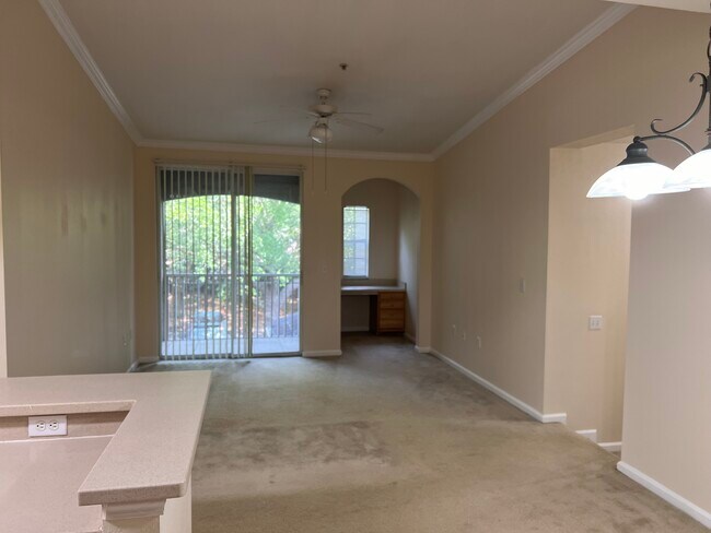 Building Photo - 10075 Gate Pky N