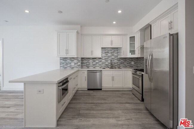 Foto del edificio - 1237 S Holt Ave