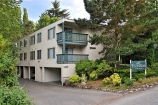 Primary Photo - Windinbrook- North Seattle Spacious Studio
