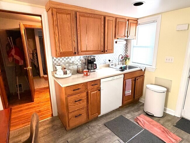 Foto del edificio - 75 Lincoln St