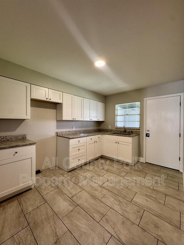 Foto del edificio - 1138 Sycamore St