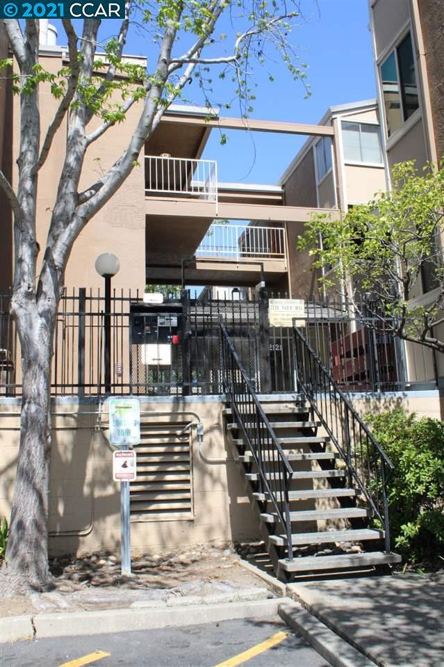 Building Photo - 2121 Vale Rd