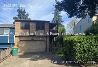 Building Photo - 6762 SW 180th Ave