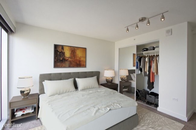 Foto del edificio - 1 br, 1 bath Apartment - 1001 Grant St