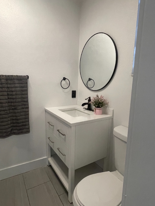 Photo - 634 Meadowvale Dr House