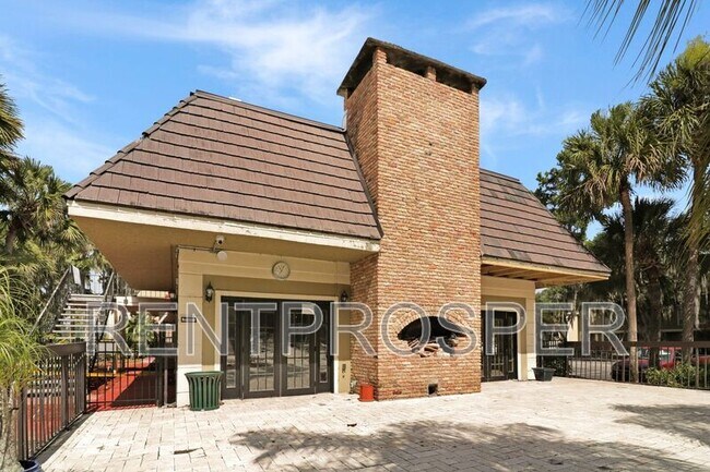 Foto del edificio - 4022 Versailles Dr