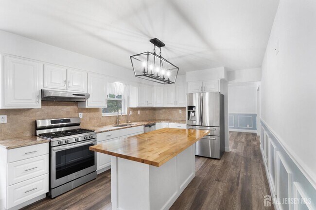 Foto del edificio - 19 4th Pl