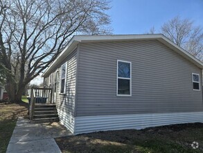 Building Photo - 11344 6th St NE