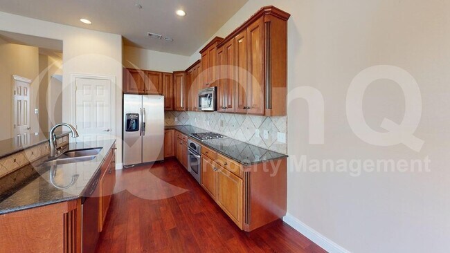 Foto del edificio - 8629 Pauline St