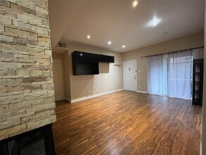 Building Photo - 8055 Cambridge St