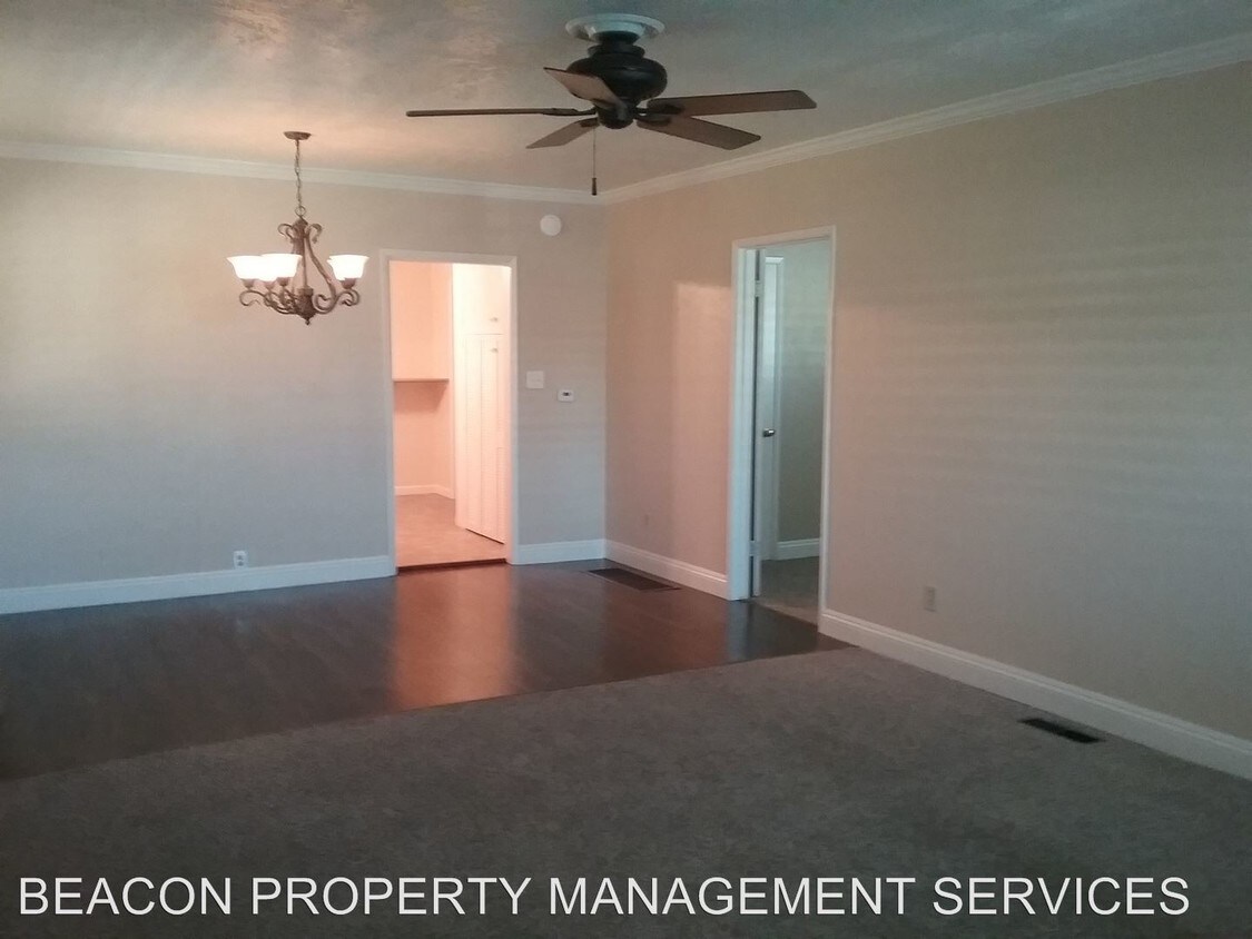 321 S Fairmont Ave, Lodi, CA 95240 Condo for Rent in Lodi, CA