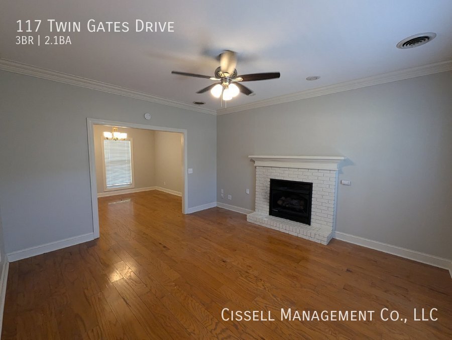 Building Photo - 117 Twin Gates Drive