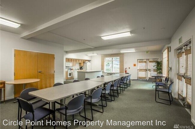 Building Photo - 1515 E Yesler Way