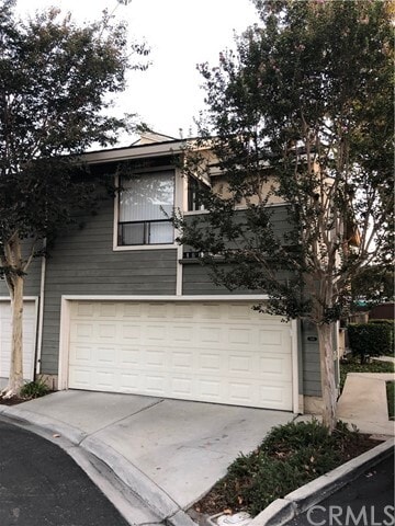 Primary Photo - 106 Aspen Ln