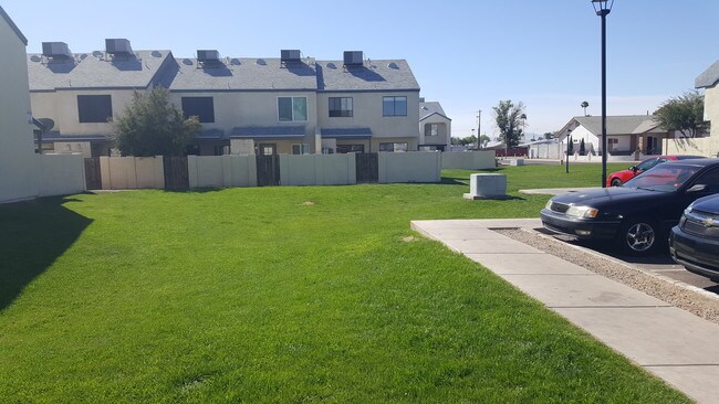 Greenscapes to view and play - 7801 N 44th Dr