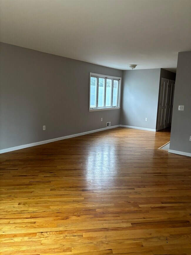 Foto del edificio - 1401 51st St