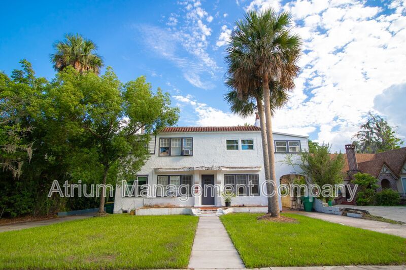 Primary Photo - 408 W Howry Ave