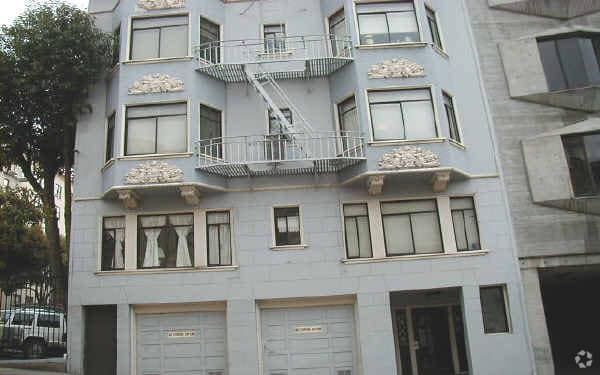 Building Photo - 1355 Pine St