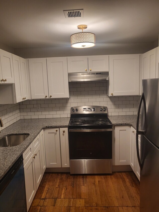 The Addison Apts Apartments in Detroit, MI