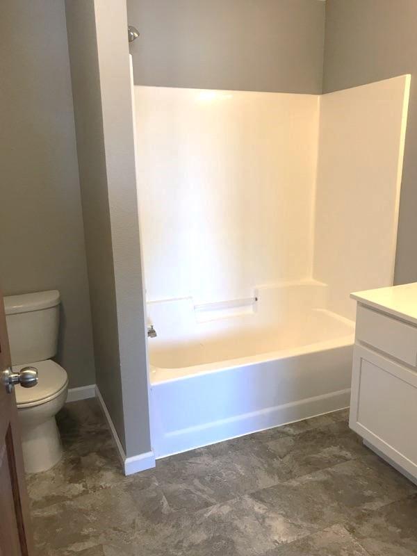 Building Photo - 3 bedroom in Alexandria MN 56308