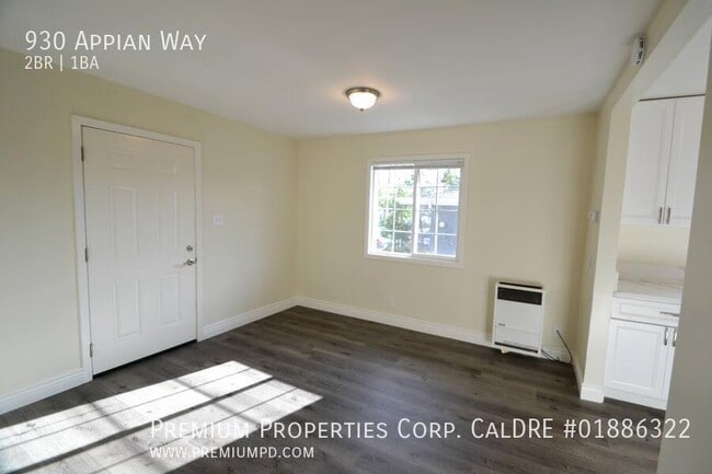 Building Photo - 930 Appian Way