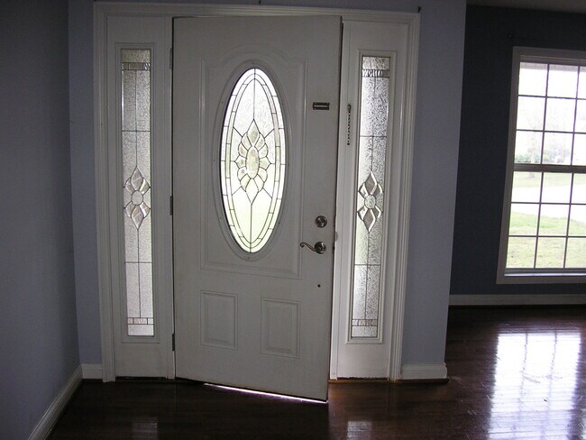 Foto del edificio - 148 Winding Creek Rd