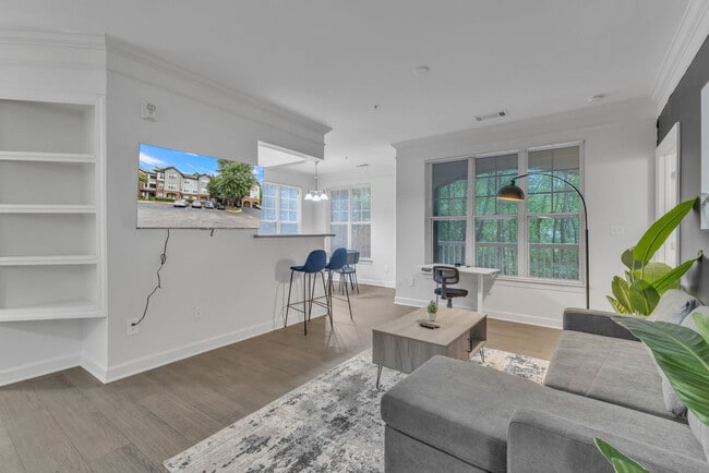 Building Photo - 1803 Brisbane Woods Way