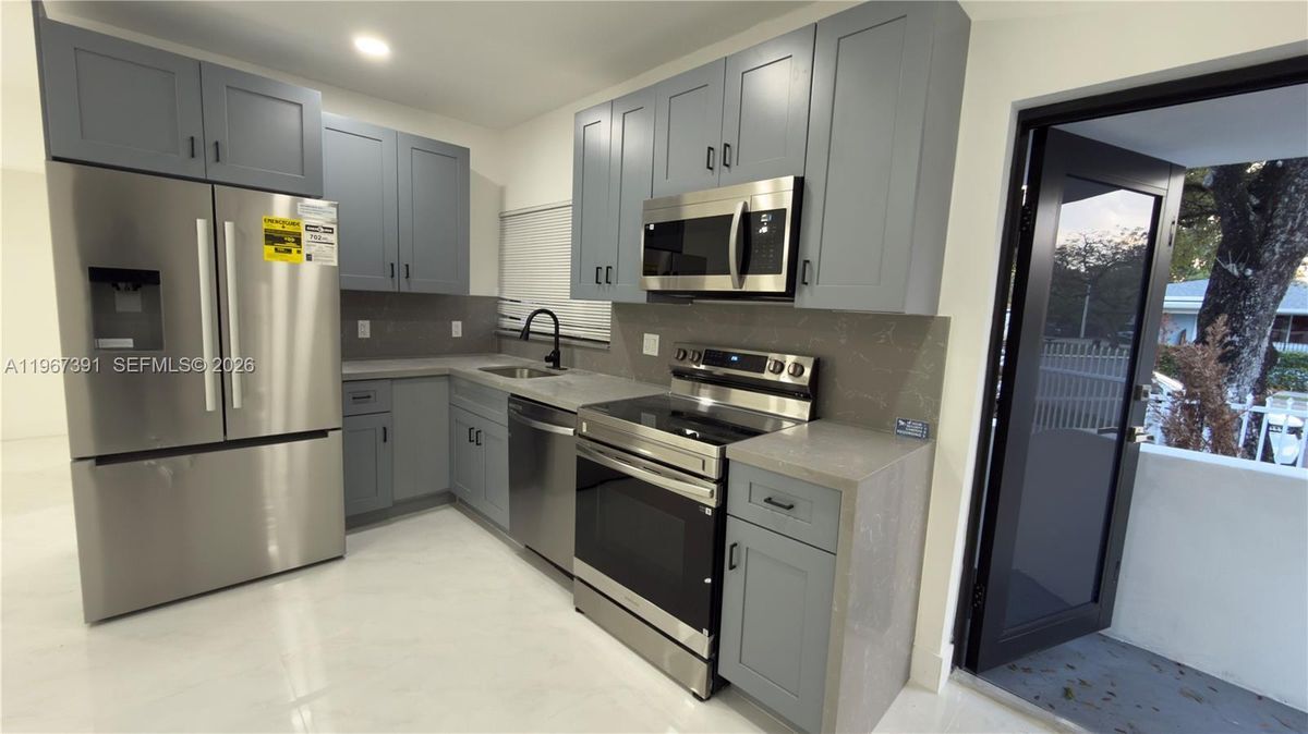 Foto del edificio - 4717 NW 11th Ave