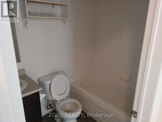 Building Photo - 2891-2891 Rio Ct