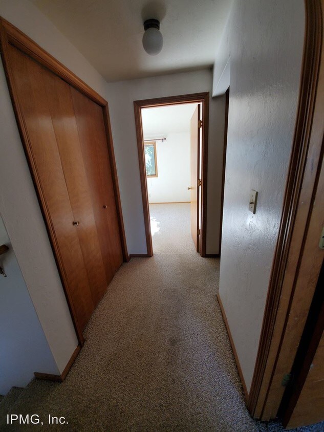1752 NW Grant Cir, Corvallis, OR 97330 - House Rental in Corvallis 