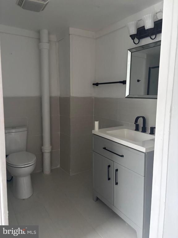 Foto del edificio - 1724 Cotton St