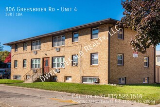 Building Photo - 806 Greenbrier Rd