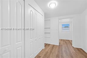Building Photo - 430 E 39th St
