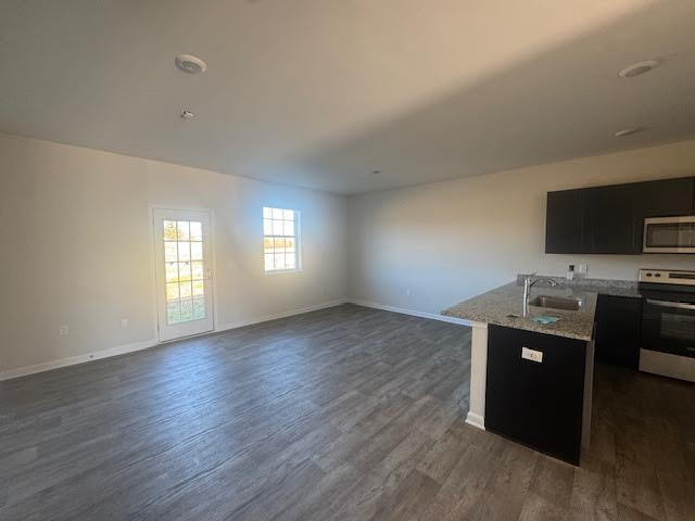 Foto del edificio - 104 Baker Dr