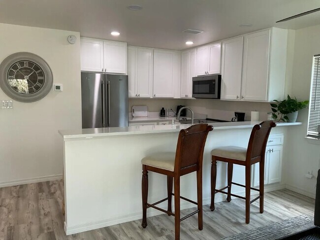 Foto del edificio - 485 Gulf Shore Dr