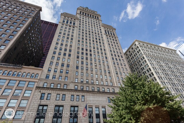 Foto del edificio - 310 S Michigan Ave