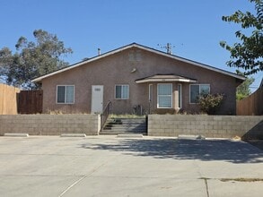 Building Photo - 1110 Grace St
