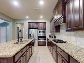 Building Photo - 25003 Stratton Meadows Dr