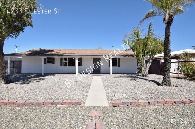 Building Photo - 4233 E Lester St